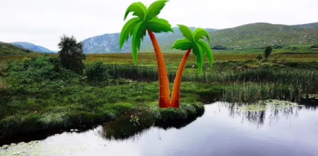 Montage: Grafik zwei Palmen in einer realen Seenlandschaft.