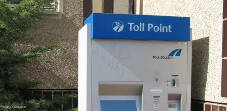 "Toll Point" (Bezahlautomat) von Toll Collect