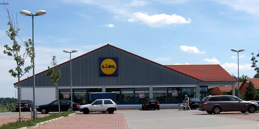 Außenansicht einer Lidl-Filiale.