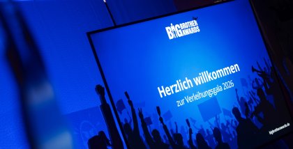 Bildschirm „Herzlich willkommen“.