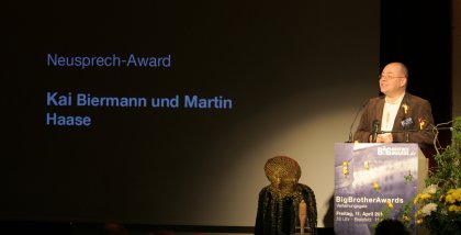Martin Haase am Redner.innenpult.