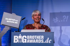 Katharina Just am Redner.innenpult der BBAs 2025.